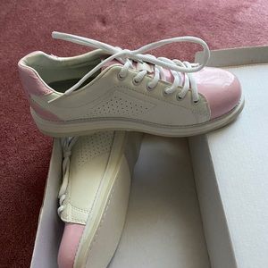 Womens Bowling Shoes